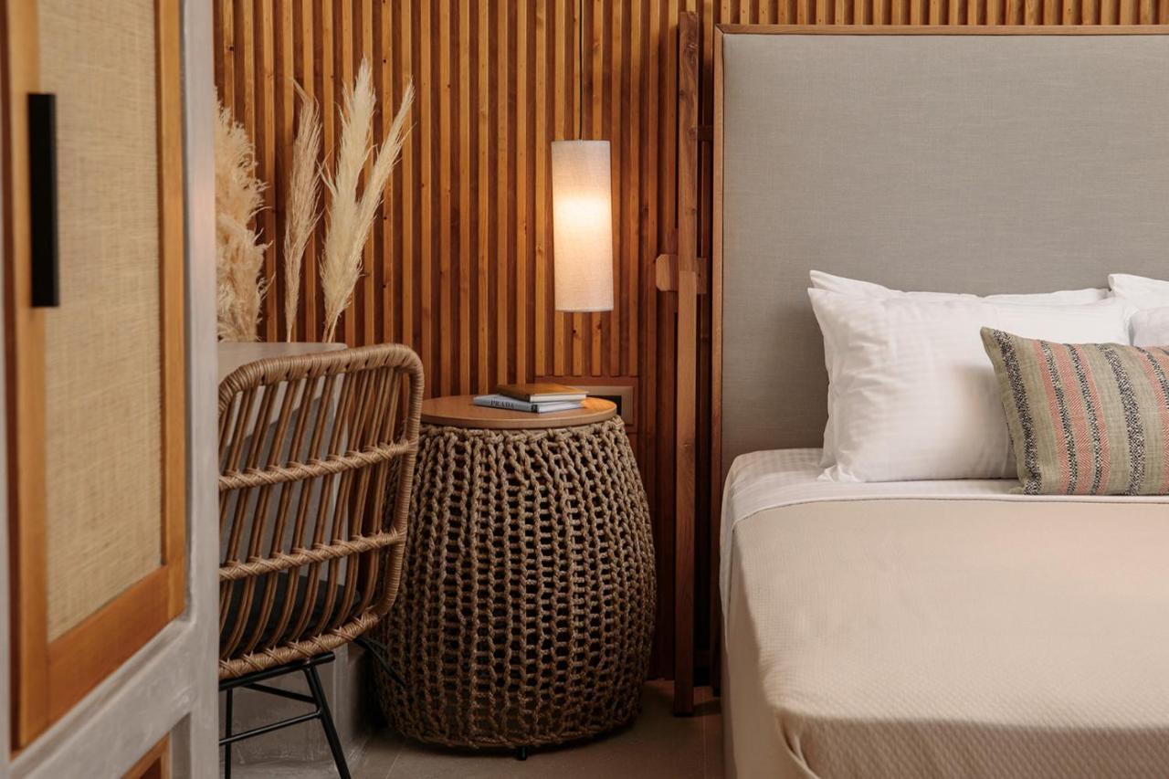 "Makava Suites" Your Luxe Urban Sanctuary Naxos City Bagian luar foto