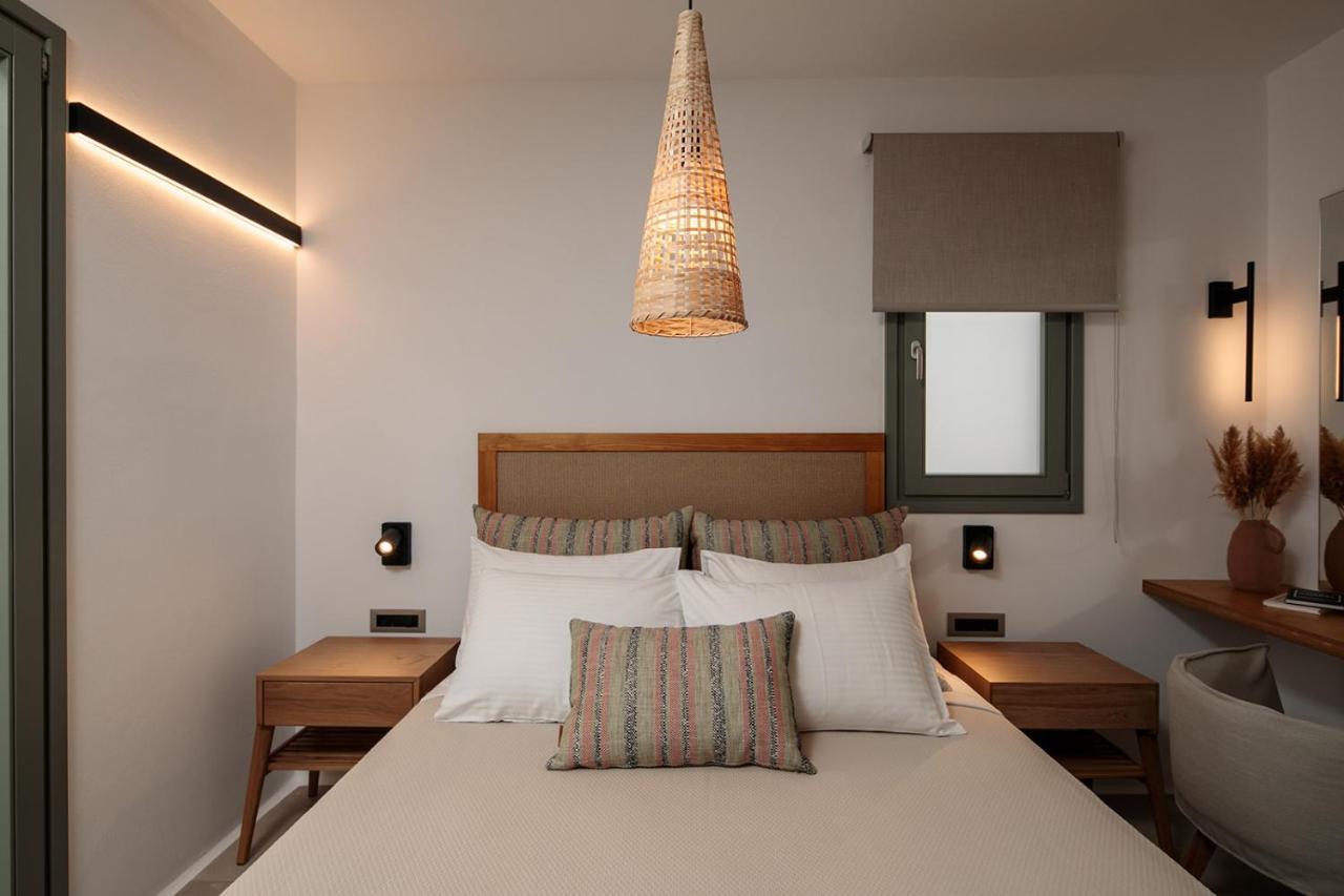 "Makava Suites" Your Luxe Urban Sanctuary Naxos City Bagian luar foto