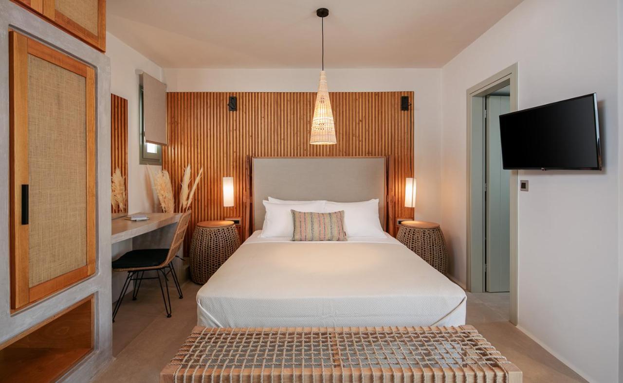 "Makava Suites" Your Luxe Urban Sanctuary Naxos City Bagian luar foto