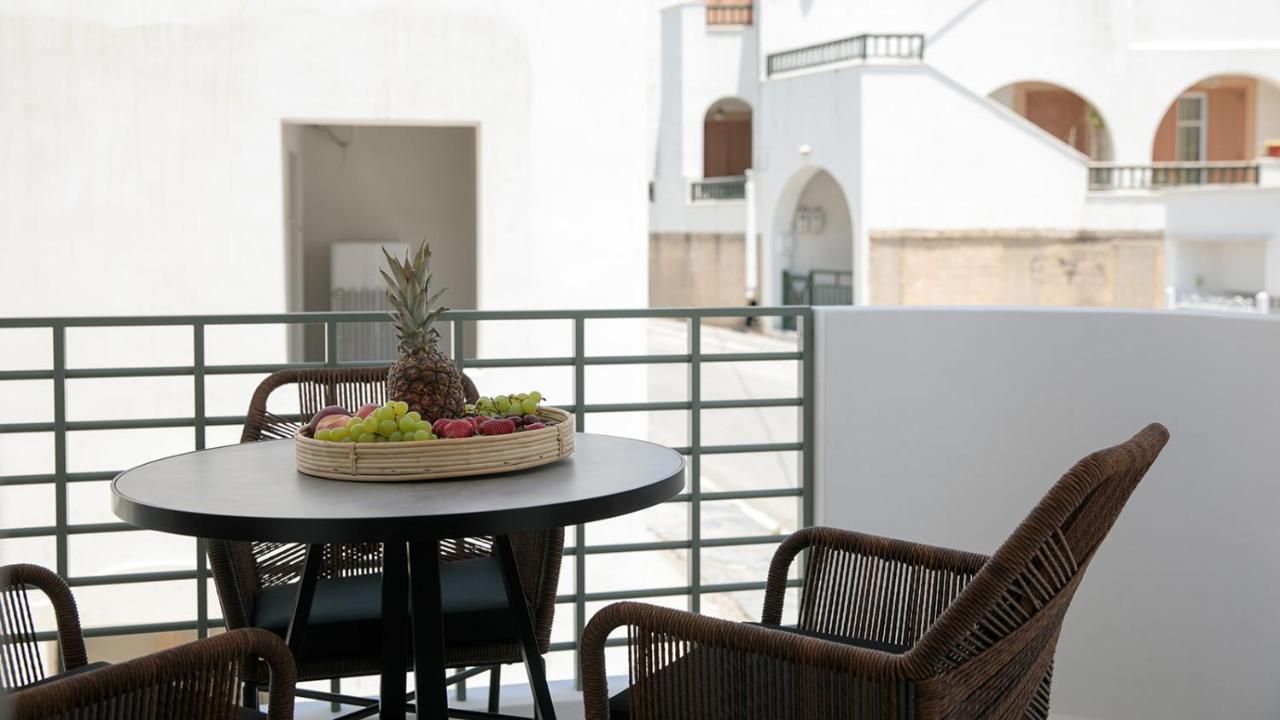 "Makava Suites" Your Luxe Urban Sanctuary Naxos City Bagian luar foto
