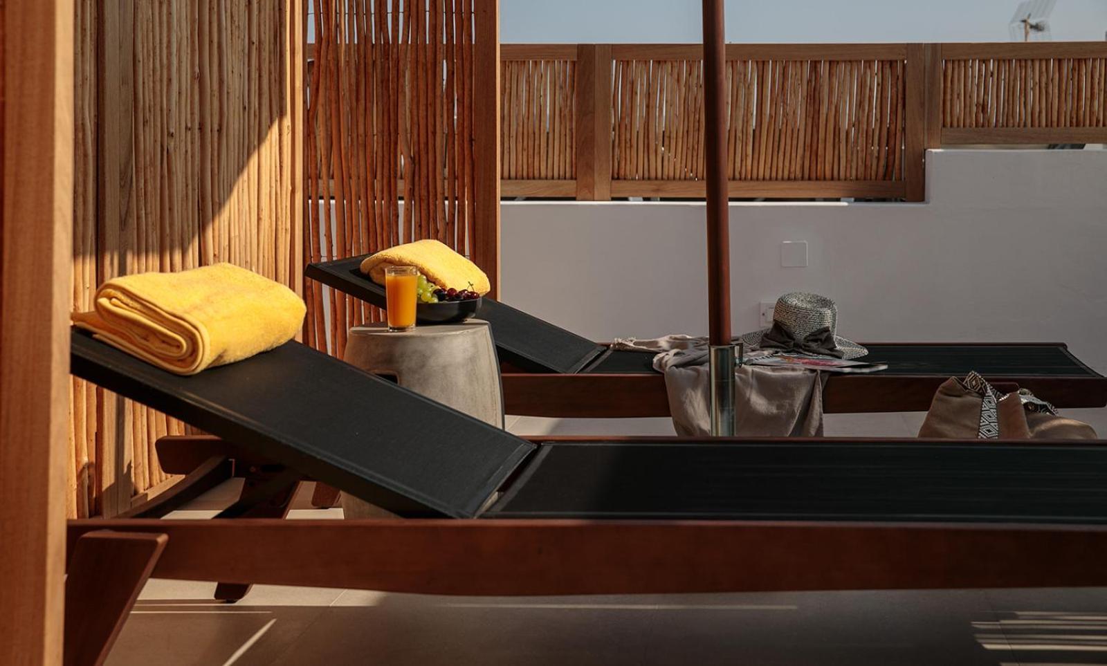 "Makava Suites" Your Luxe Urban Sanctuary Naxos City Bagian luar foto