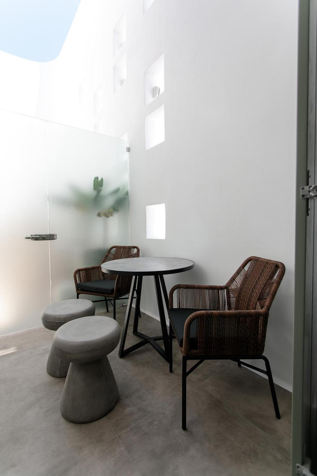 "Makava Suites" Your Luxe Urban Sanctuary Naxos City Bagian luar foto