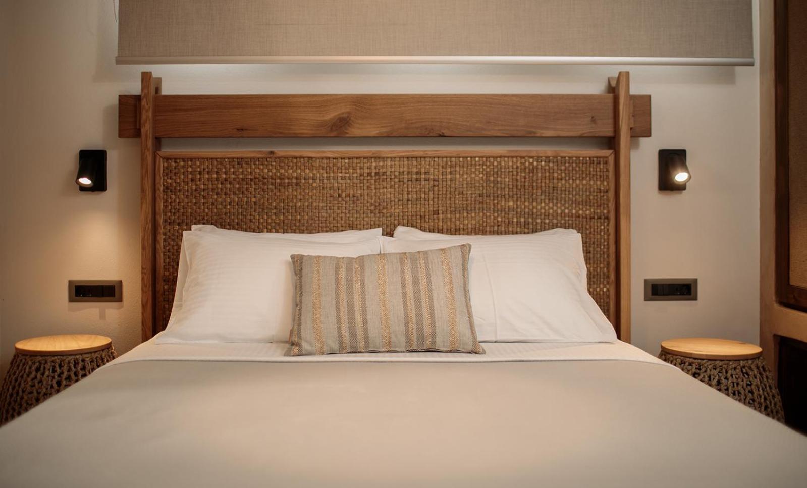"Makava Suites" Your Luxe Urban Sanctuary Naxos City Bagian luar foto